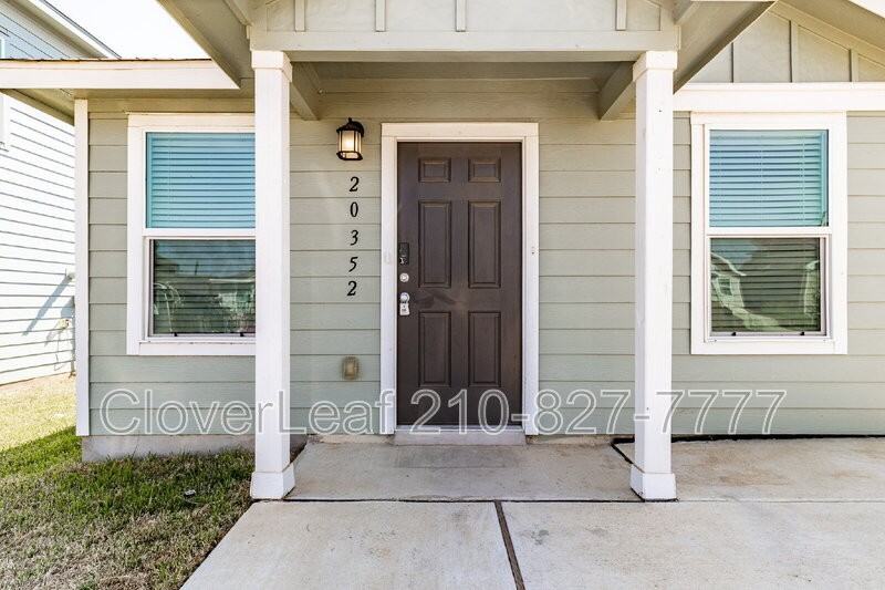 20352 Andalusite Way - Photo 4 of 28