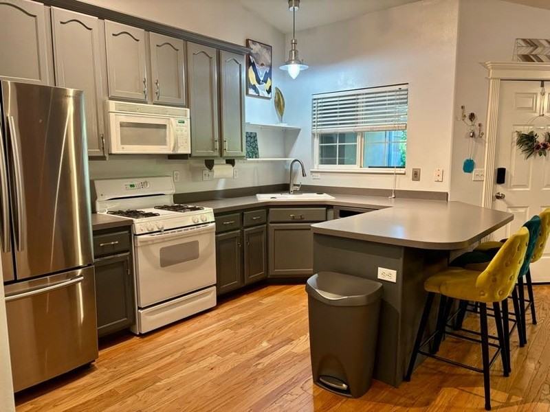 3867 South Mitchell Cove #201