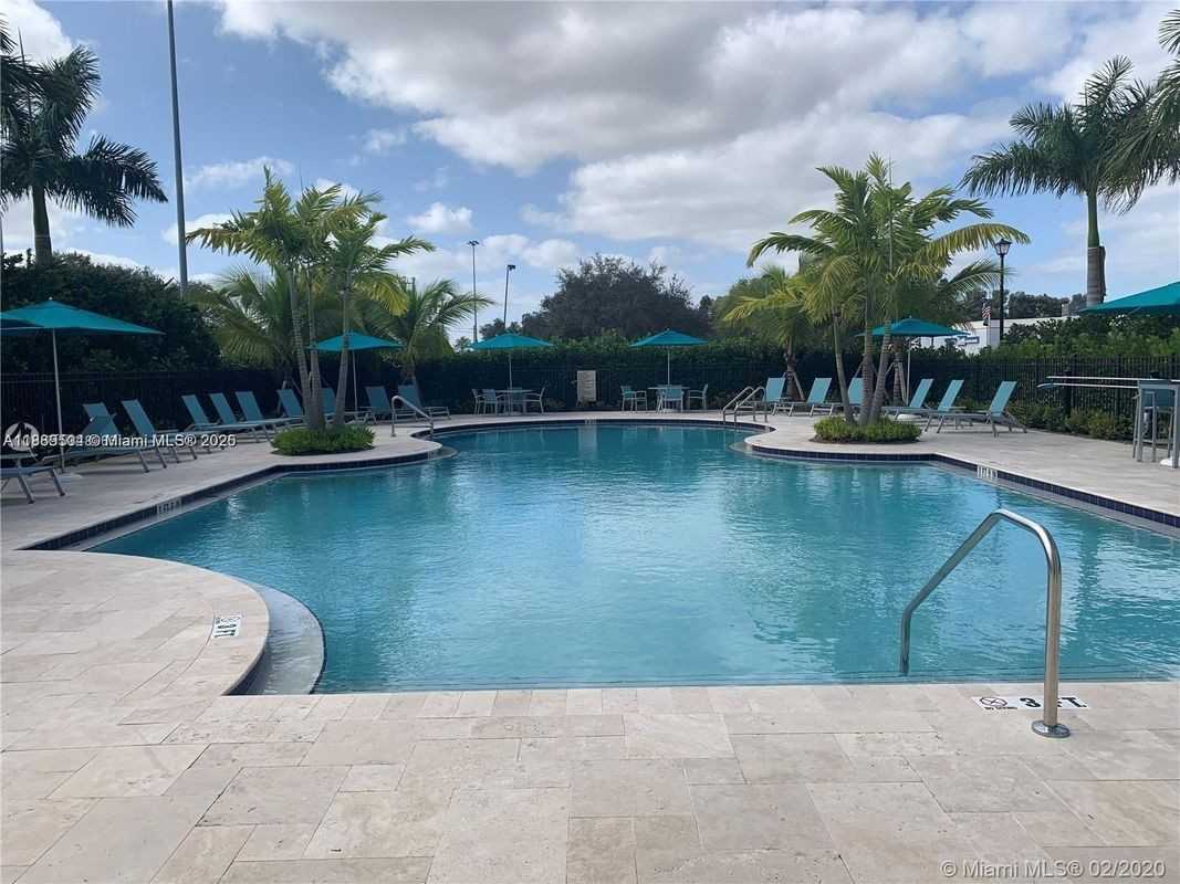 20901 Nw 1st Dr - Photo 3 of 5