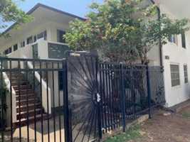 featured image of 1655 Kewalo St