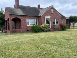 featured image of 815 Galilee Rd