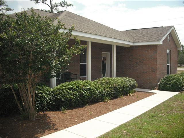 26 Village Ln - Photo 2 of 22