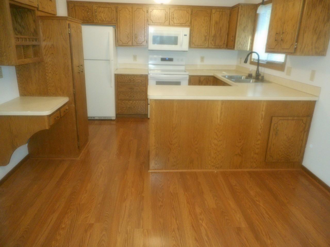 4755 Upland Ln N - Photo 5 of 17