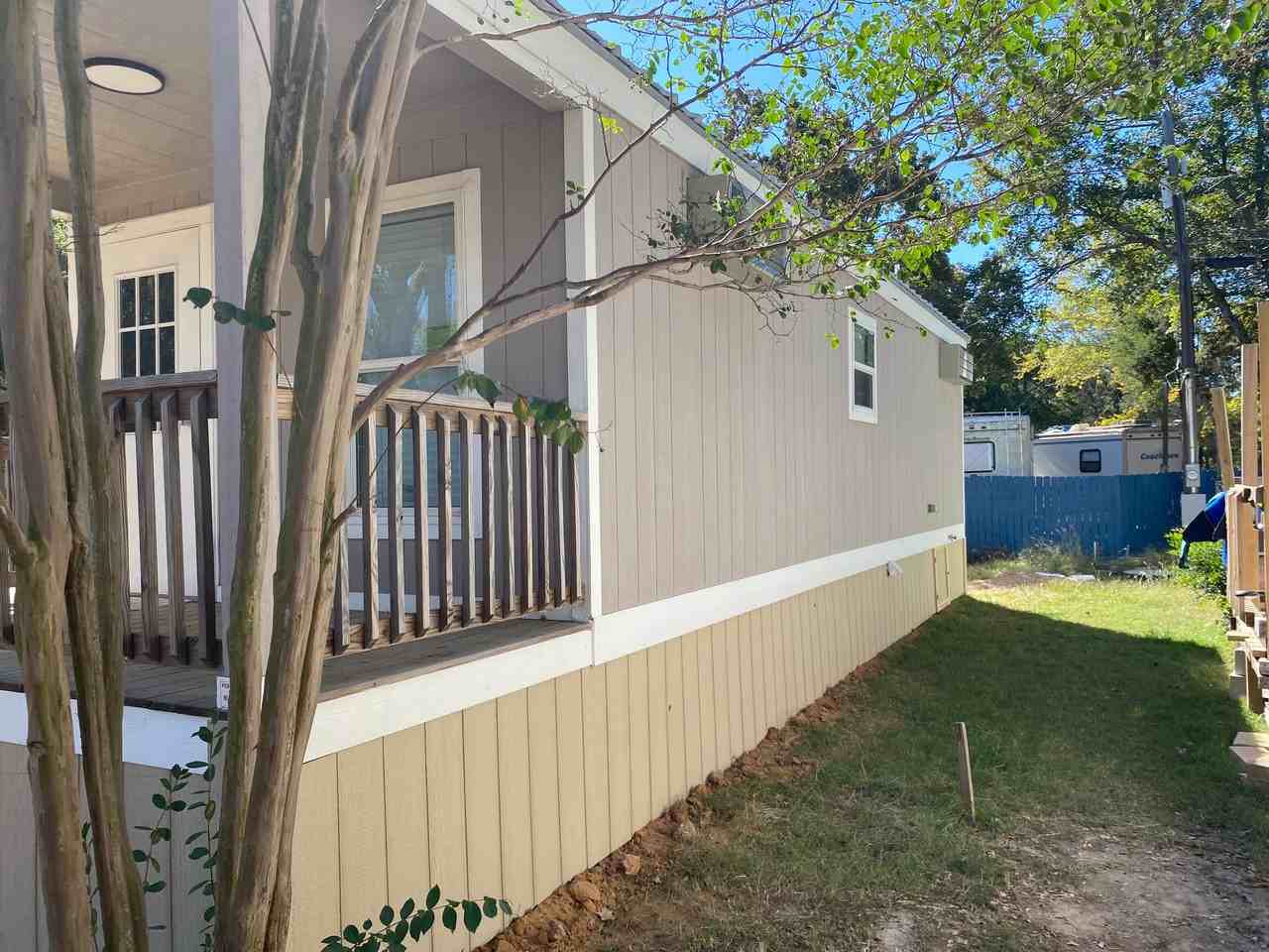 7361 Shawnee Cir - Photo 3 of 19