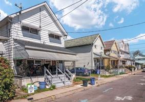 featured image of 60 Luzerne St