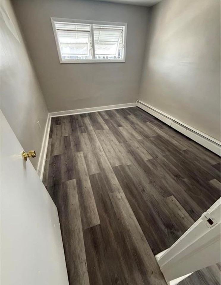 60 Luzerne Street - Photo 6 of 11