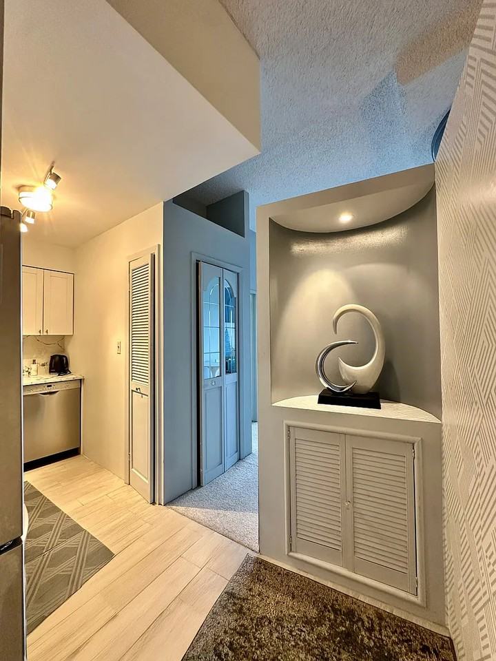 10 Bay Street Lndg - Photo 5 of 15