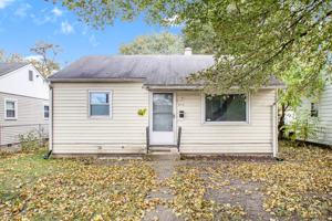 featured image of 214 N Wellington St