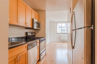 240 Riverside Dr #PH13 - Photo 1 of 1