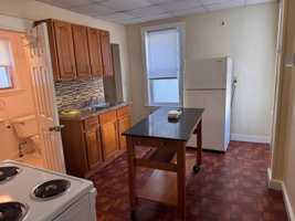 featured image of 36 Lynde St #1