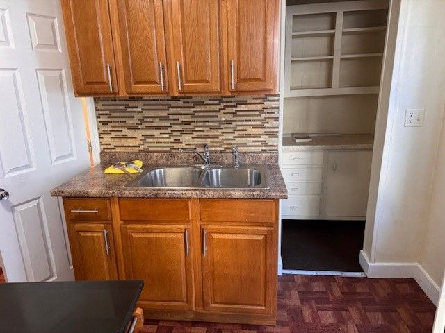 36 Lynde St #1 - Photo 3 of 16