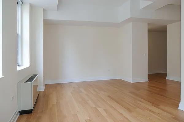 West St #17L - Photo 2 of 7