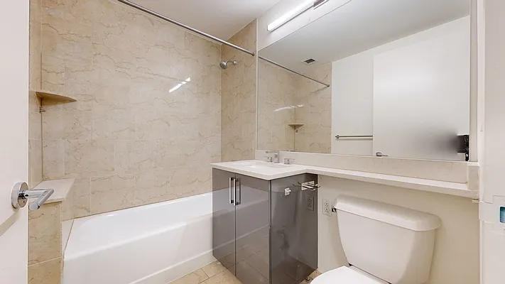 Hanover Sq #2F - Photo 4 of 9