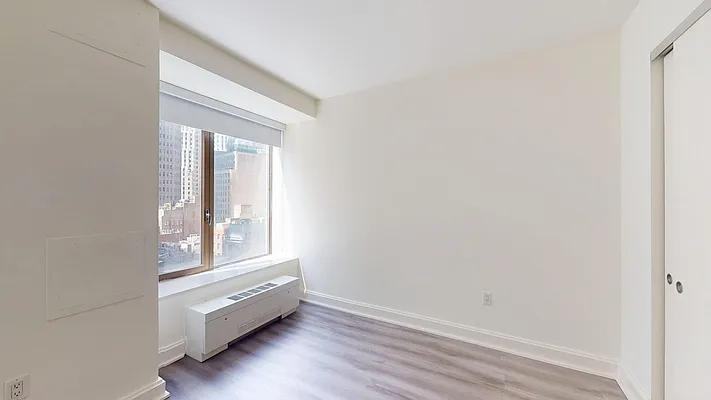 Hanover Sq #9L - Photo 2 of 9