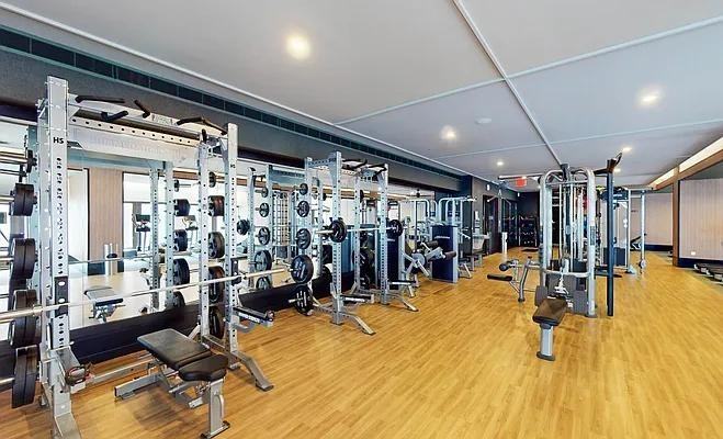 Wall St #2116 - Photo 4 of 6