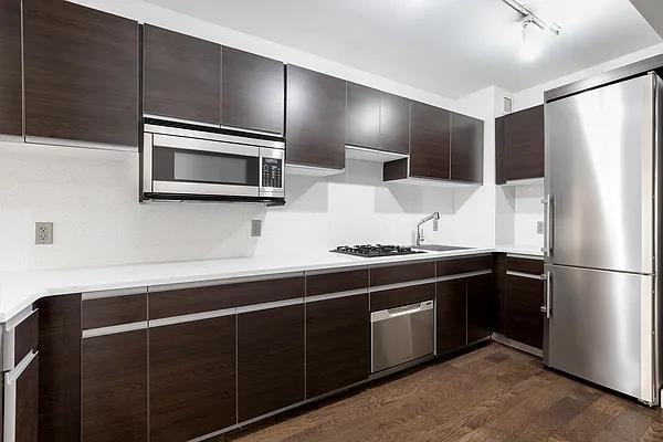 John St #1803 - Photo 6 of 9