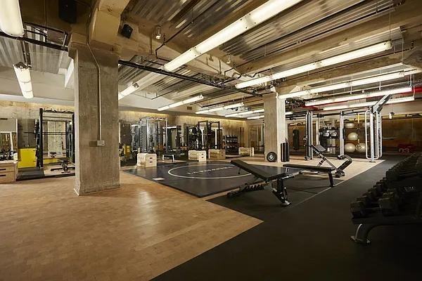 Pine St #1303 - Photo 7 of 20