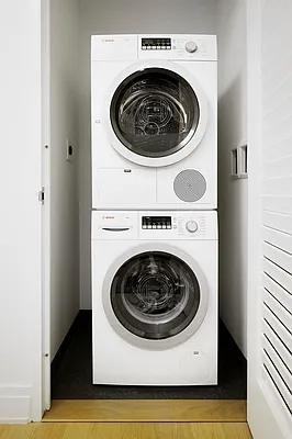 Pine St #1313 - Photo 7 of 20