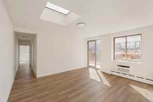 E 2nd St #6E - Photo 1 of 1