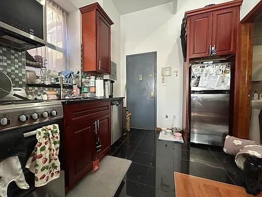 E 2nd St #47 - Photo 7 of 20