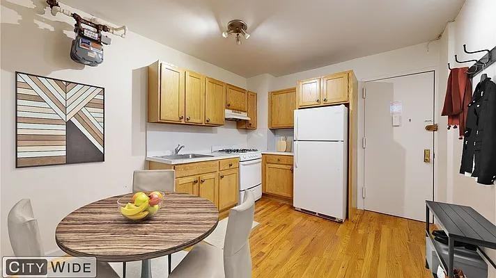 E 2nd St #38 - Photo 3 of 8