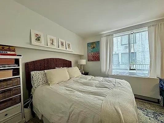 E 12th St #LH - Photo 3 of 20