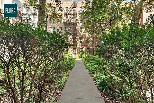 E 12th St #3J - Photo 6 of 16