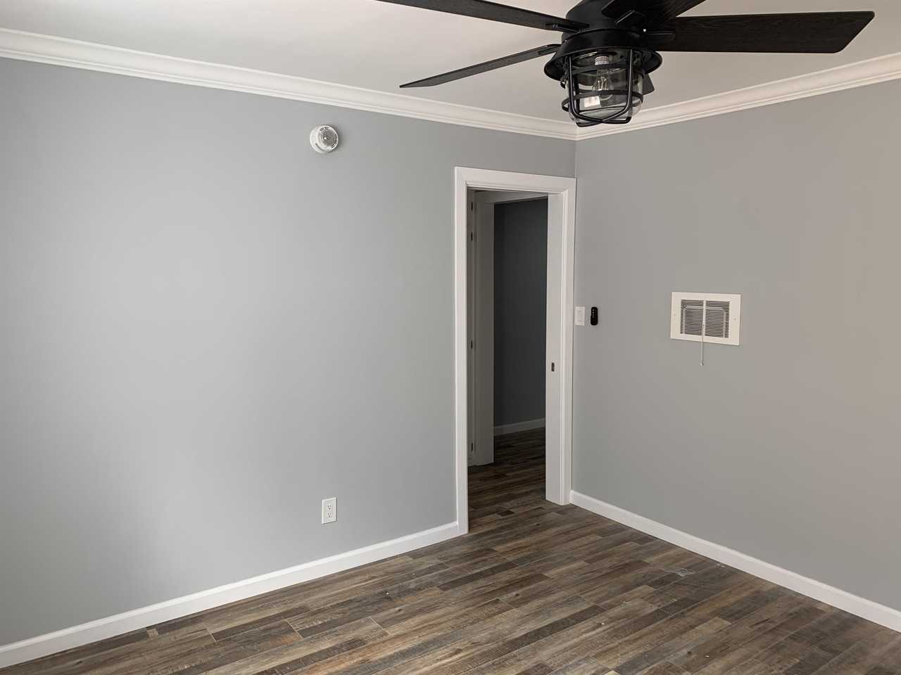 122 North Commonwealth Avenue - Photo 7 of 14