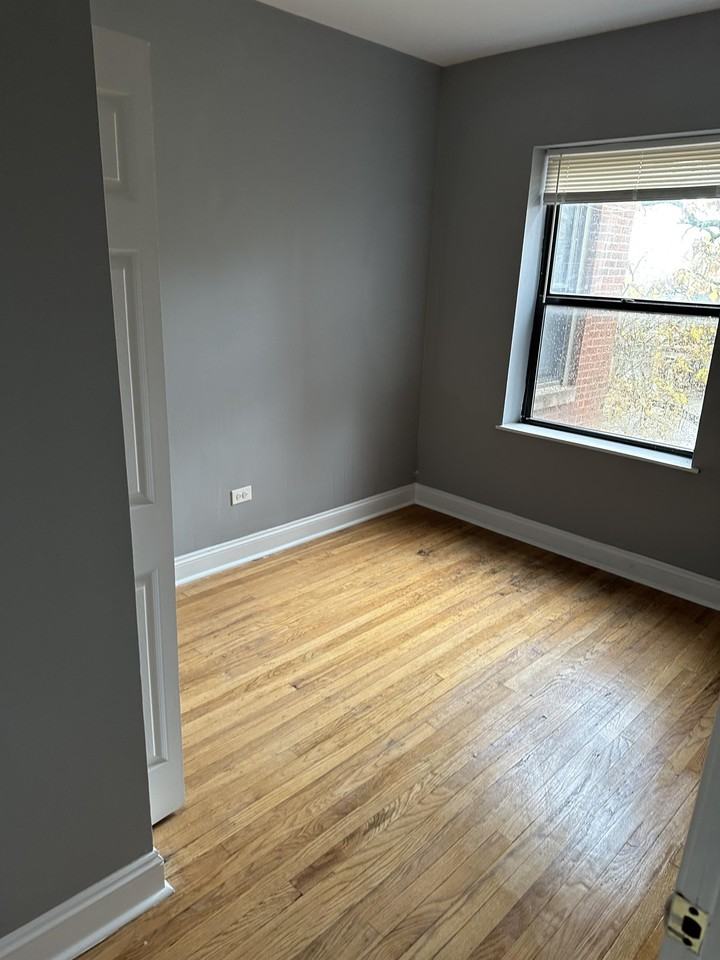 7200 S Lowe - Photo 6 of 50