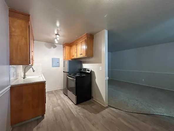 Must See Community in River Park Community ~ East Sac Area - Photo 4 of 29