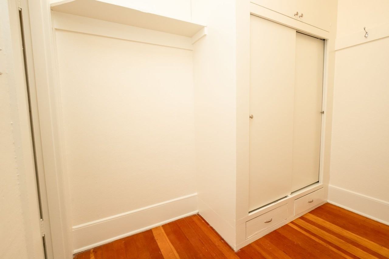 VILLA DOROTHEA APARTMENTS (VIL01) - Photo 7 of 18
