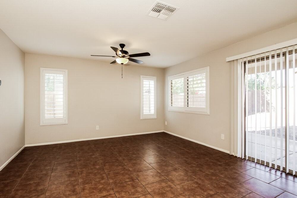 12634 W Pasadena Ave - Photo 4 of 17