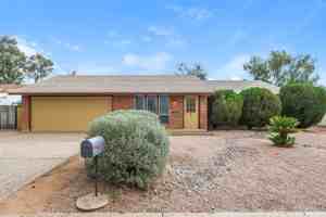 featured image of 739 S 75th St