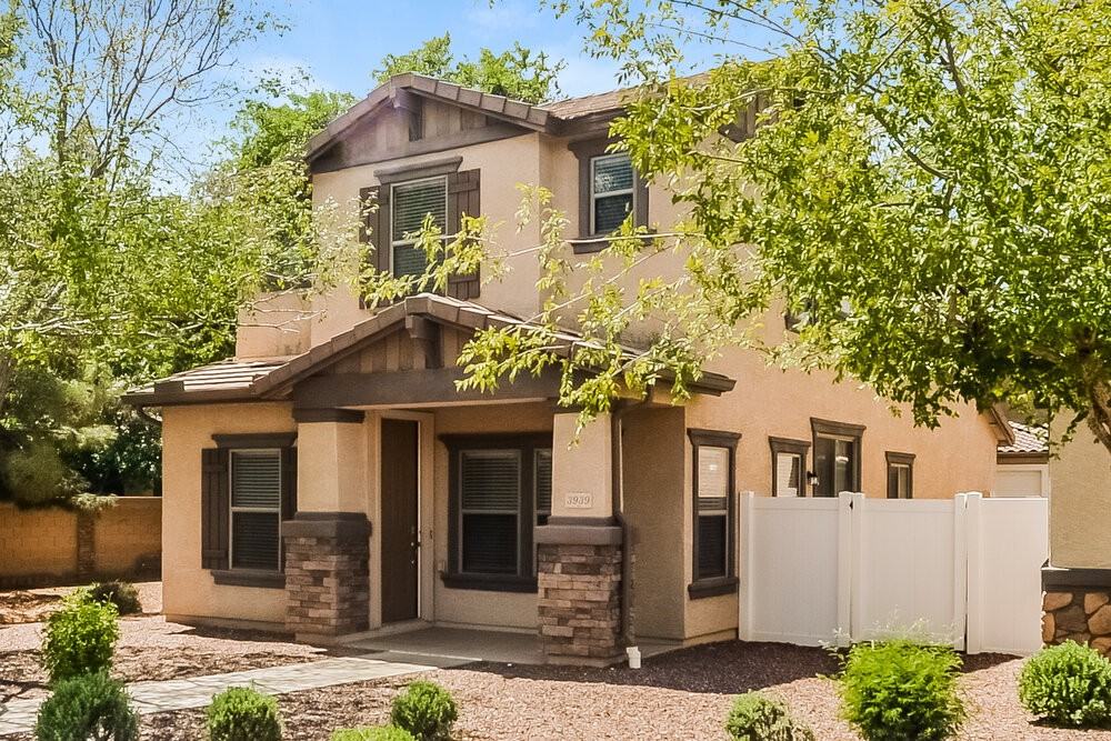 3939 E Jasper Dr - Photo 2 of 17