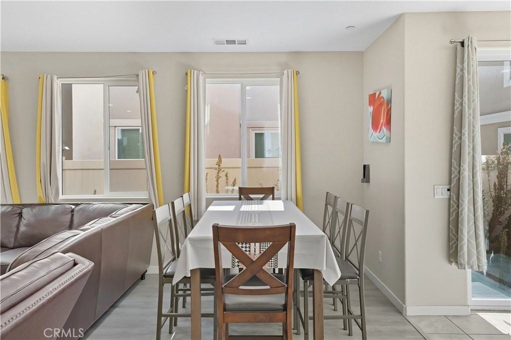 13846 Farmhouse Ave - Photo 5 of 15