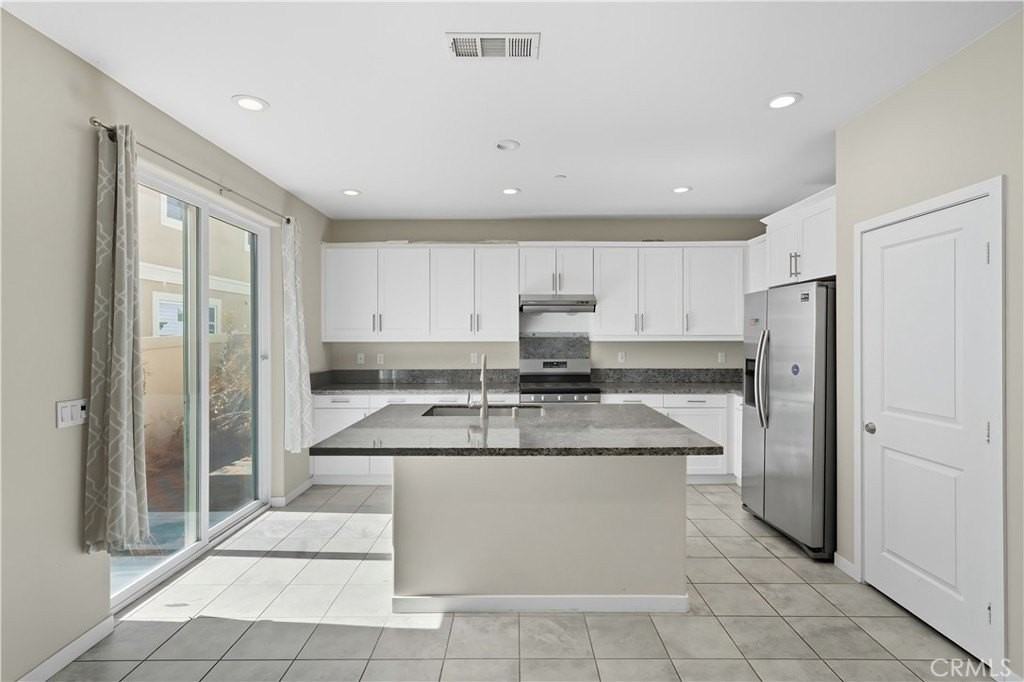 13846 Farmhouse Ave - Photo 6 of 15