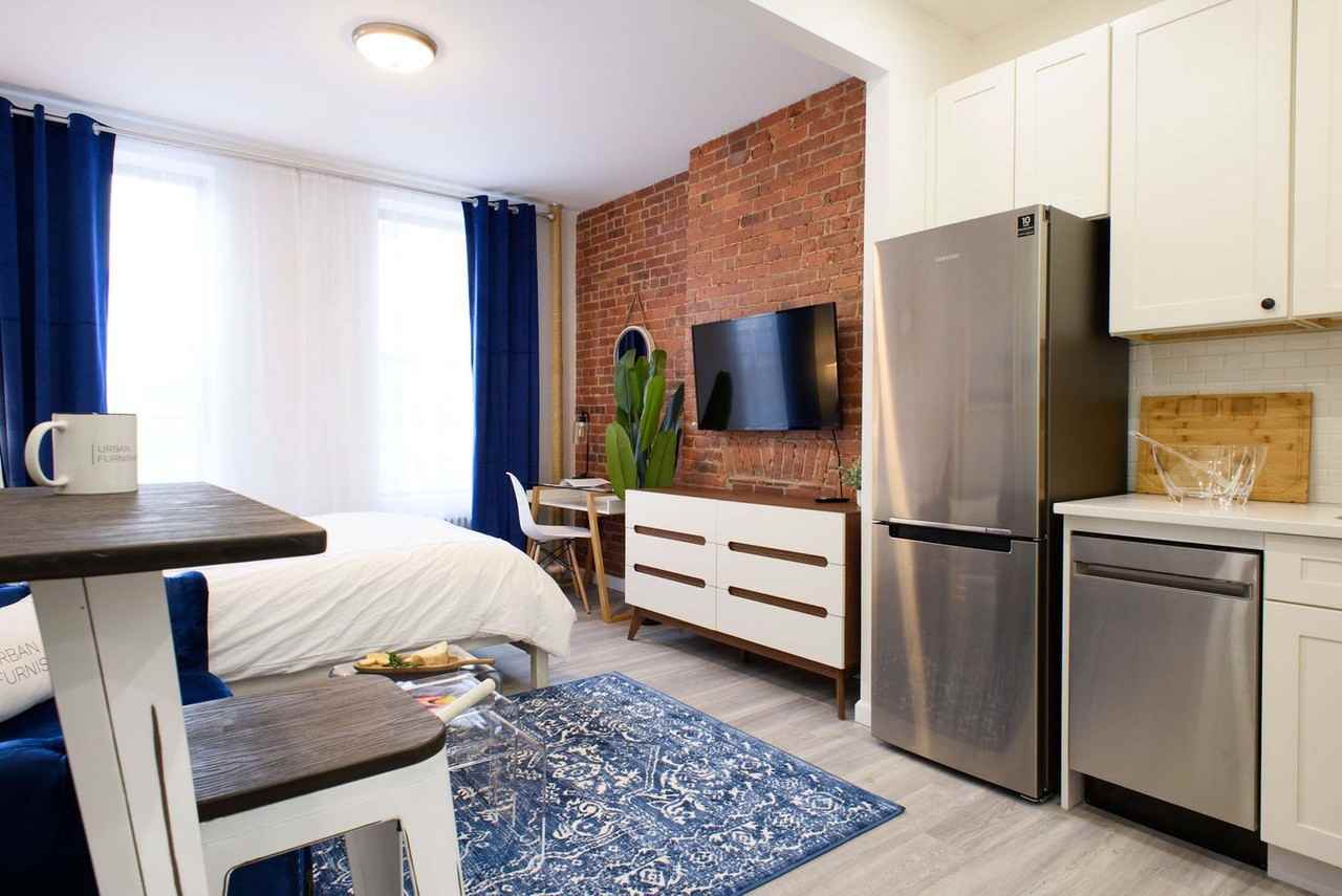 240E E 75th St #1021868P - Photo 2 of 26