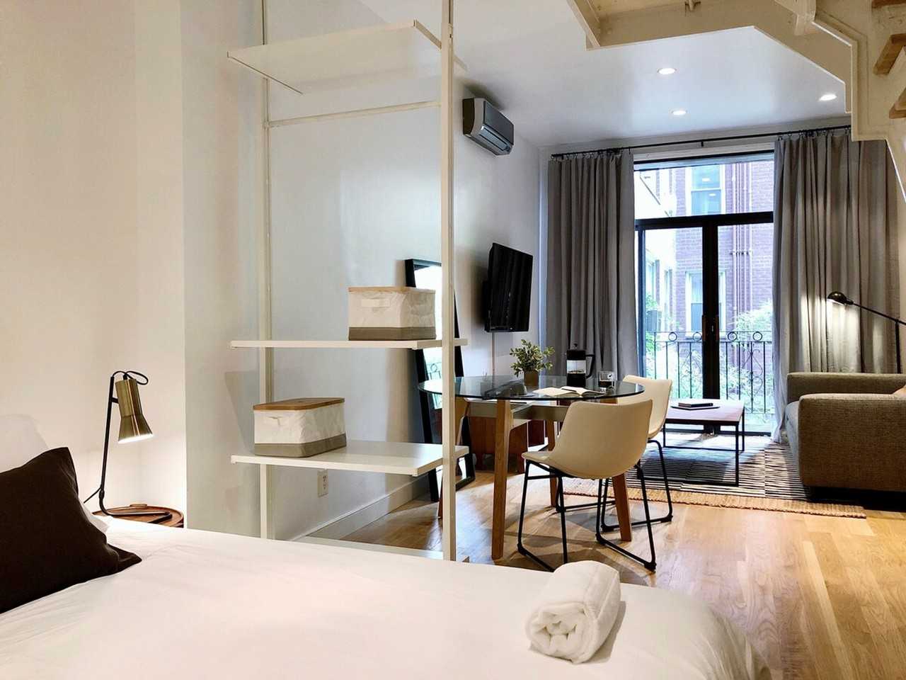 131 E 35th St #1058890P - Photo 3 of 11