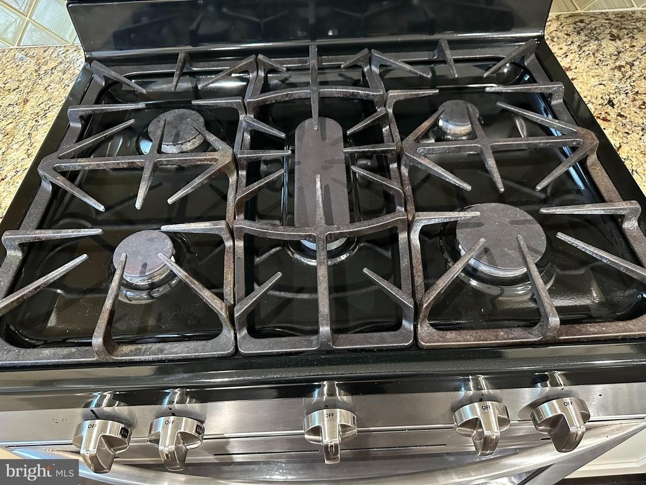 20180 Hardwood Ter - Photo 5 of 28