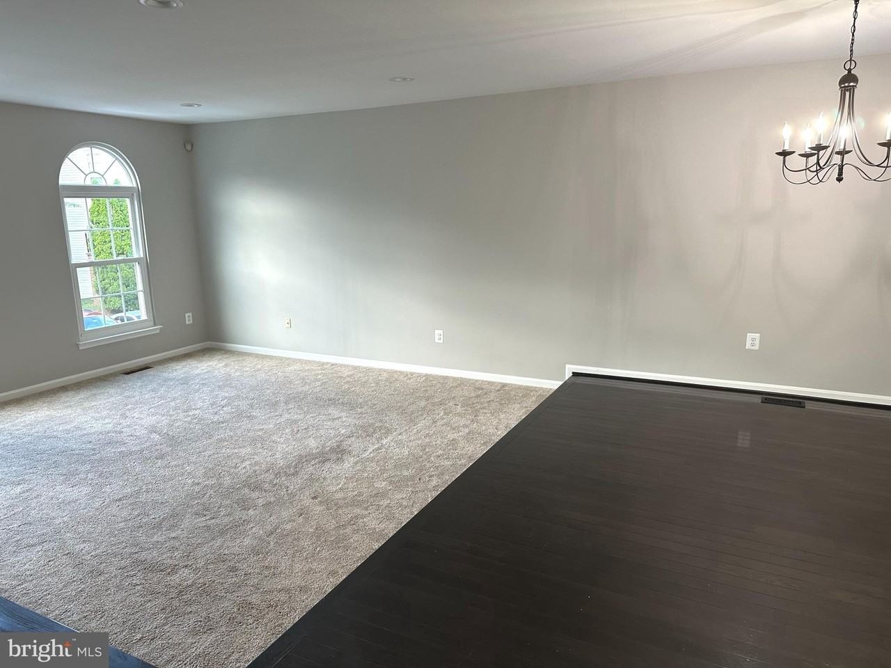 20180 Hardwood Ter - Photo 7 of 28