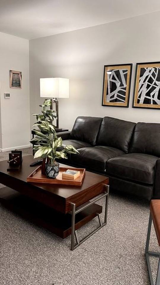 475 E Merrill Ave #1253096P - Photo 2 of 10