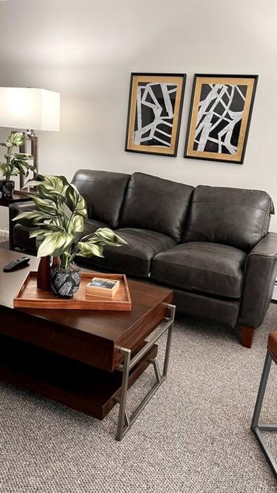 475 E Merrill Ave #1253096P - Photo 5 of 10