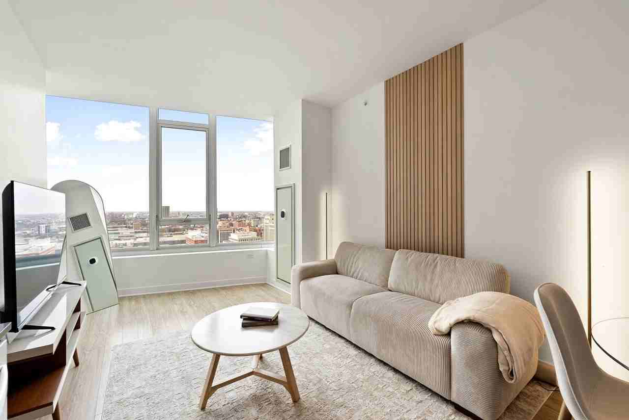 720 S Wells St #1310548P - Photo 6 of 45