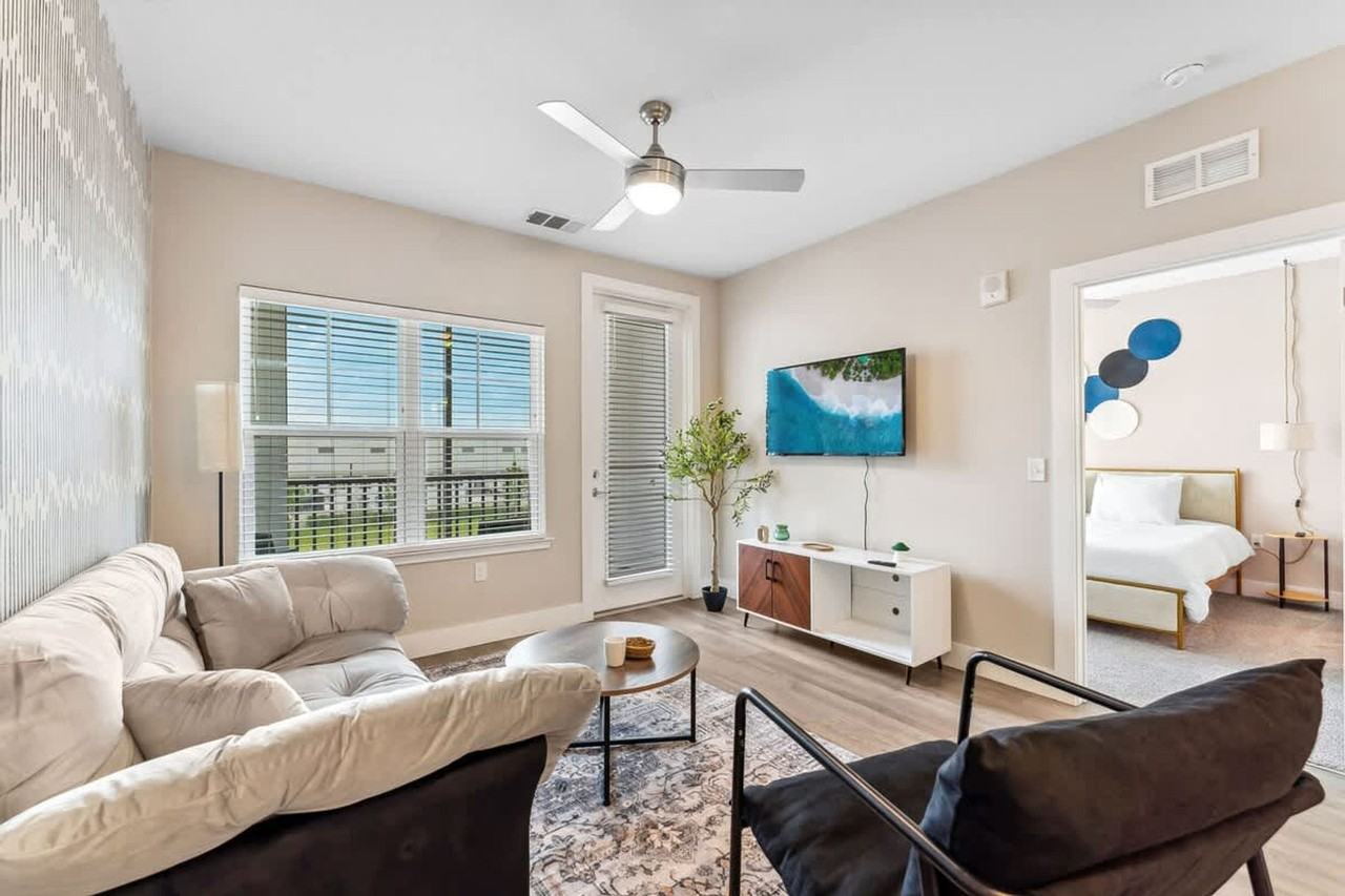 12630 Dream Falls Circle - Photo 4 of 88