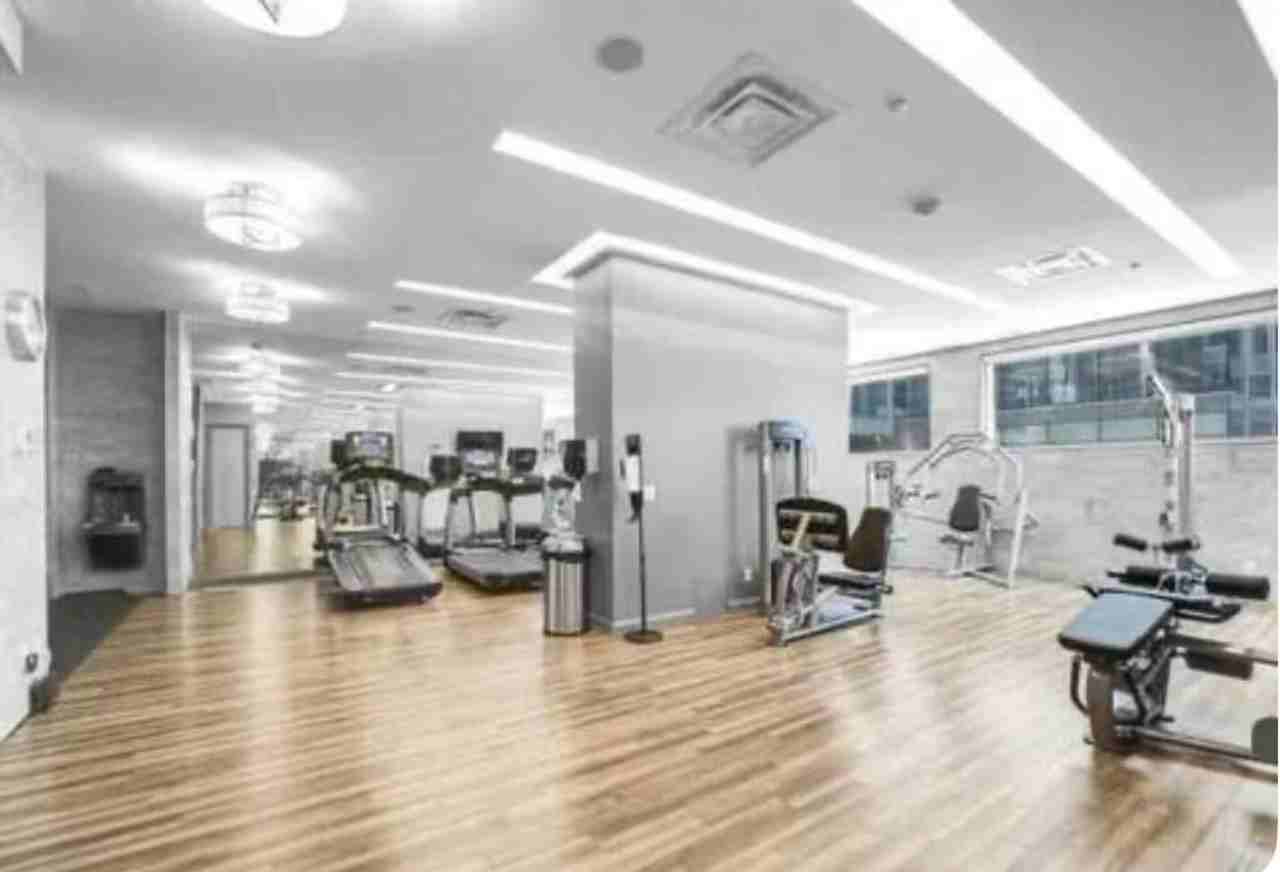 125 Yorkville Ave #1316392P - Photo 2 of 35