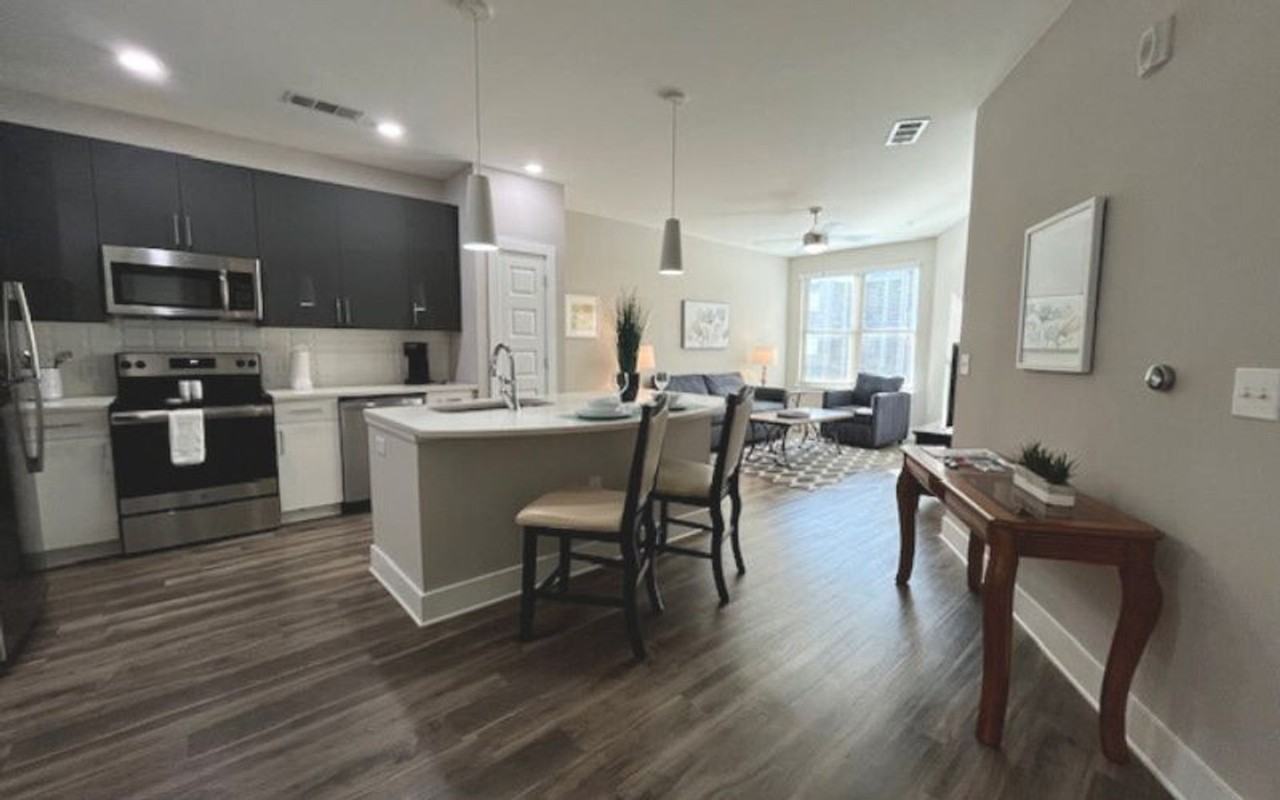 1160 Johnson Ferry Rd Ne #1320729P - Photo 2 of 10