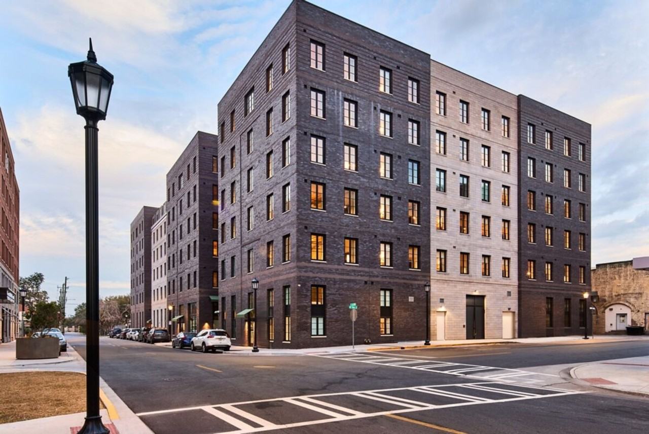 812 Yamacraw Vlg #1321205P - Photo 4 of 39