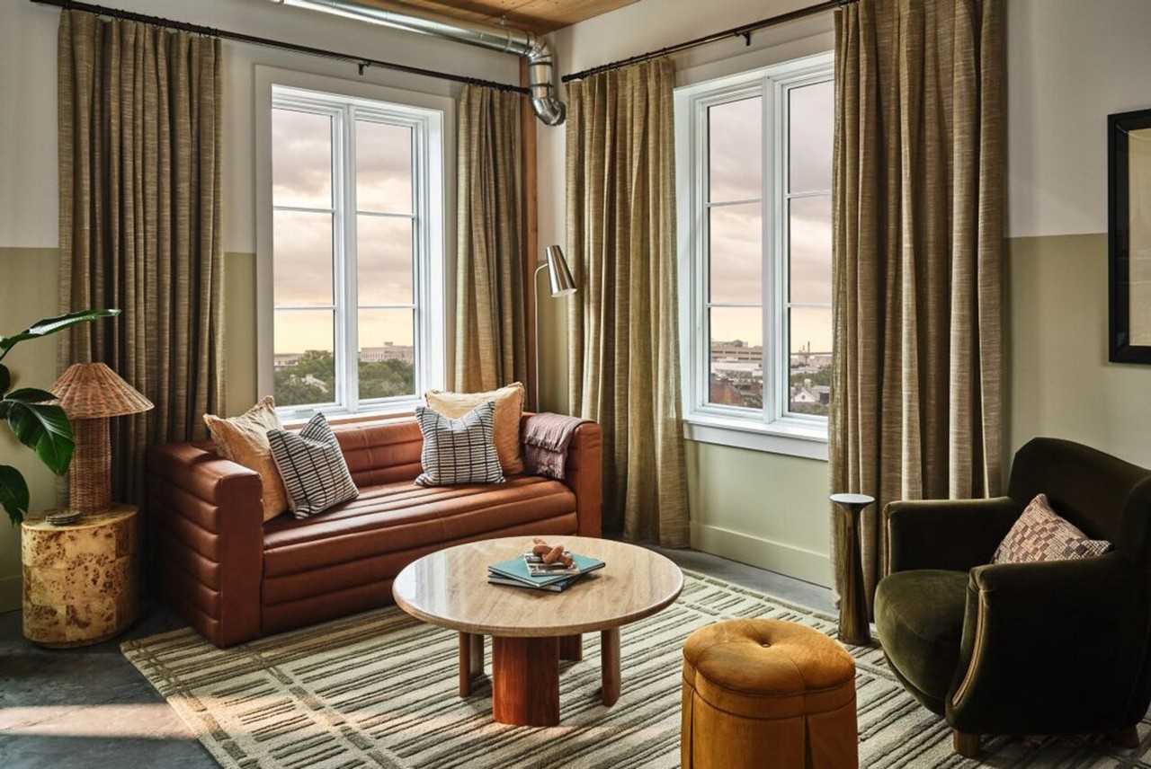 812 Yamacraw Vlg #1321205P - Photo 5 of 39