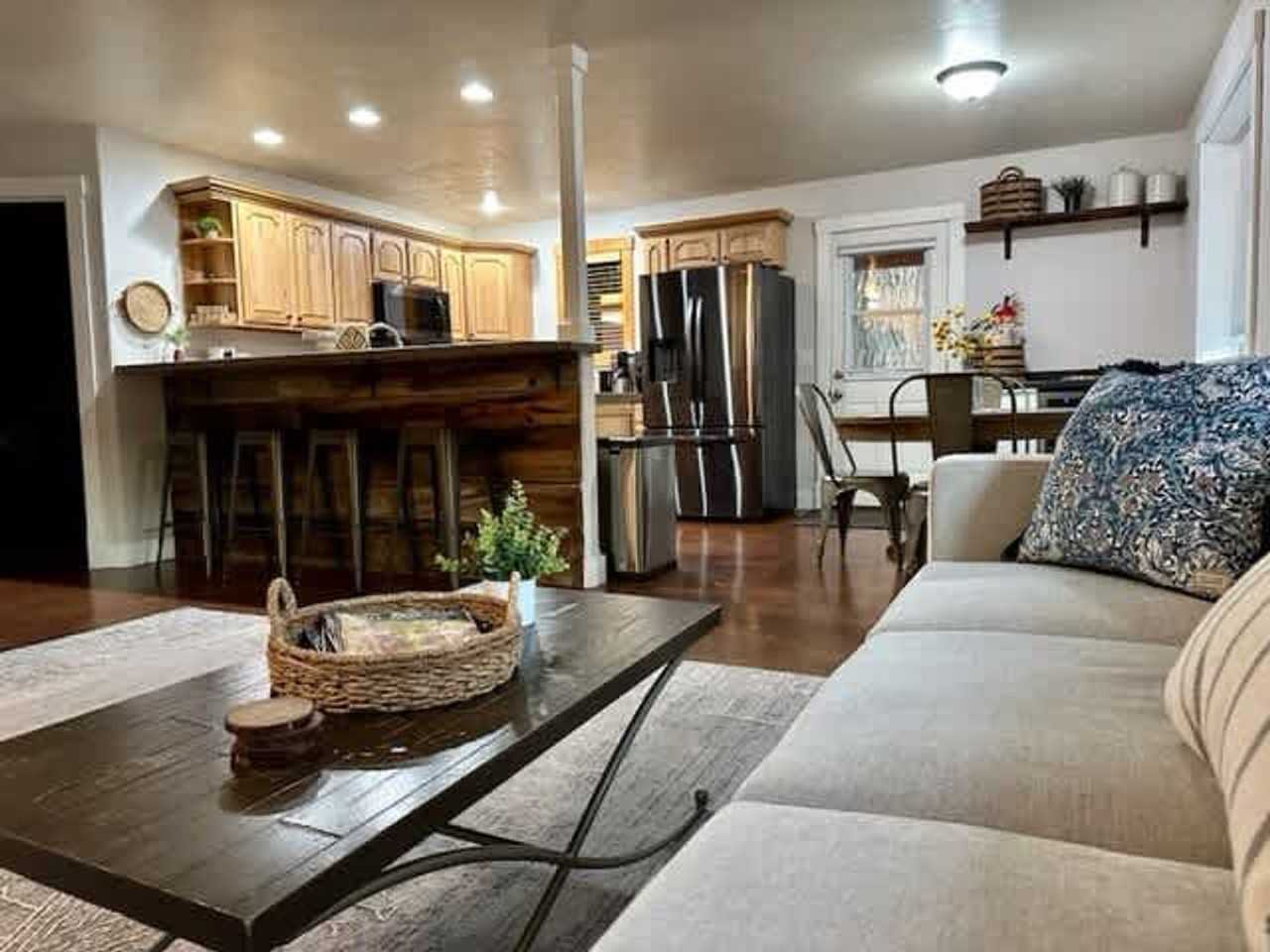 816 Reedy Ln #1250648P - Photo 2 of 50