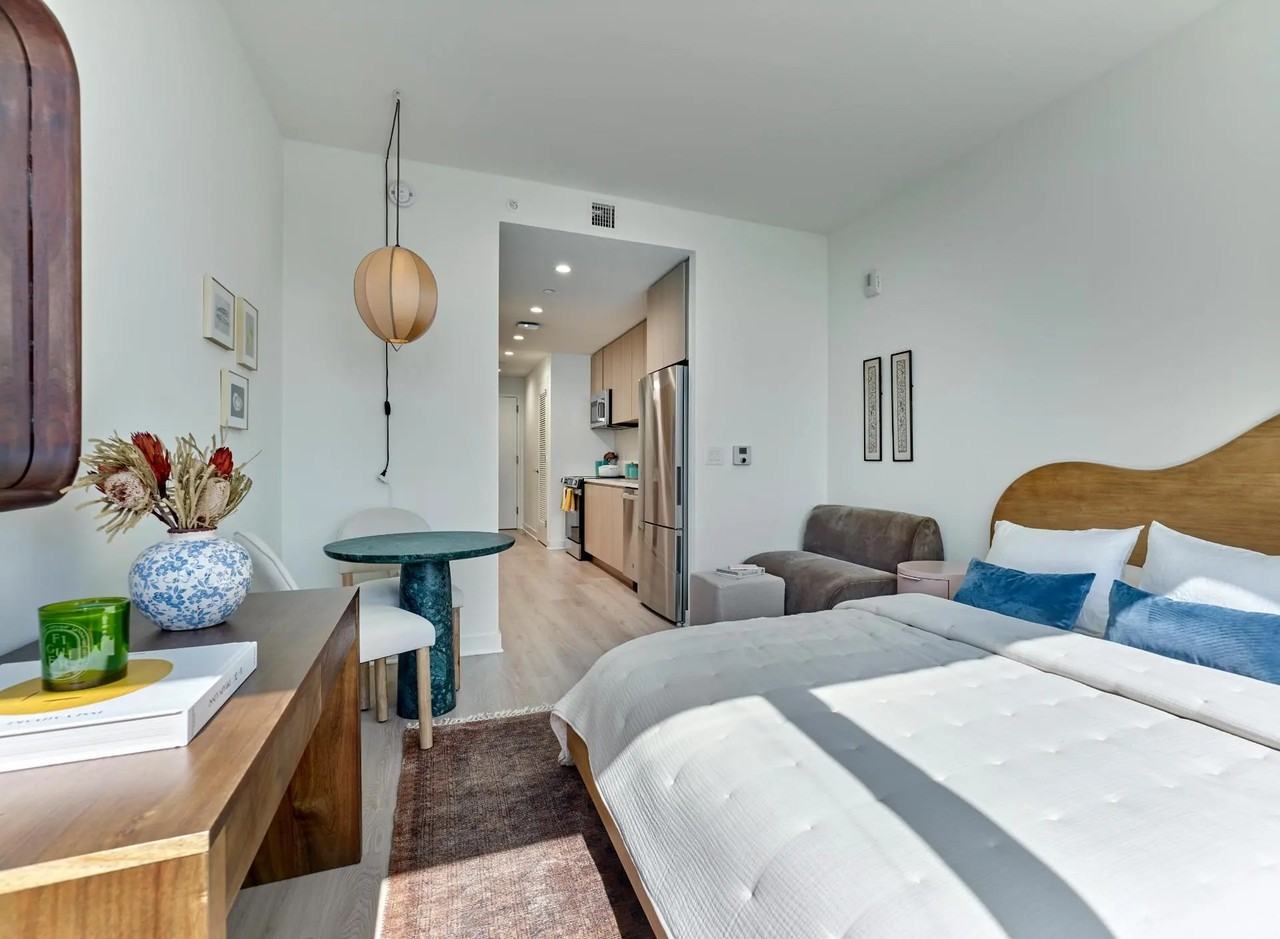 36 Journal Square Plaza #1302N - Photo 3 of 25